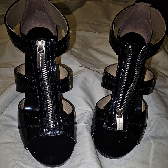Michael Kors Sexy Heels - Picture 1 of 7